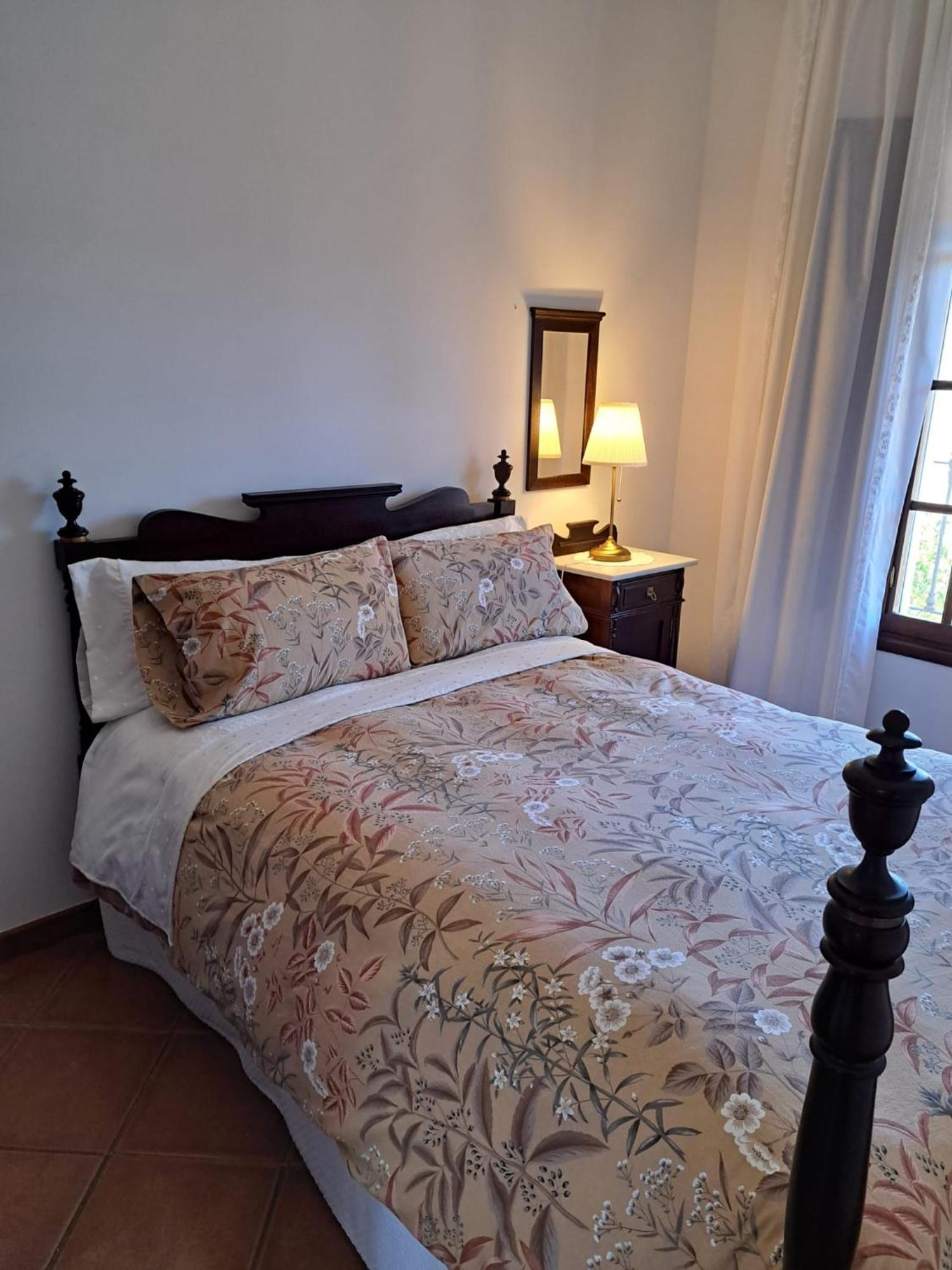Casa Rural Villa Manuela カサジャ・デ・ラ・シエラ エクステリア 写真